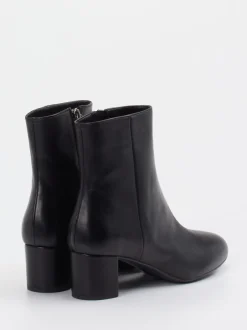 Konstantin Starke – Ankle Boots aus Lammleder Schwarz