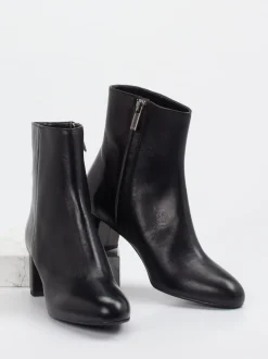 Konstantin Starke – Ankle Boots aus Lammleder Schwarz