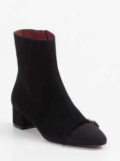 Konstantin Starke – Ankle Boots aus Veloursleder schwarz