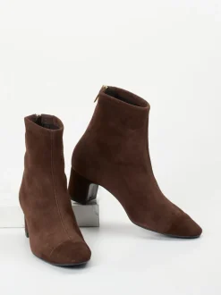 Konstantin Starke – Ankle Boots aus Lederimitat braun