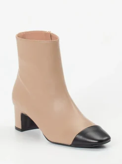 Konstantin Starke – Ankle Boots aus Lammleder beigebraun
