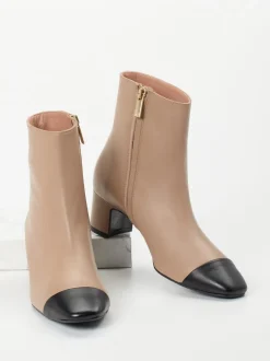 Konstantin Starke – Ankle Boots aus Lammleder beigebraun