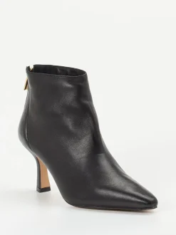 Konstantin Starke – Ankle Boots aus Lammleder schwarz