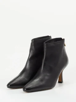 Konstantin Starke – Ankle Boots aus Lammleder schwarz