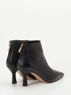 Konstantin Starke – Ankle Boots aus Lammleder schwarz