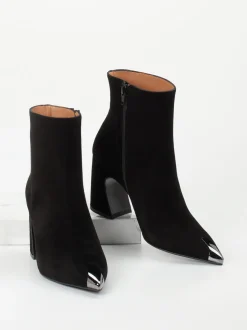 Konstantin Starke – Ankle Boots aus Veloursleder Schwarz