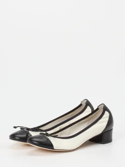 Konstantin Starke – Ballerina-Pumps aus Lammleder Offwhite