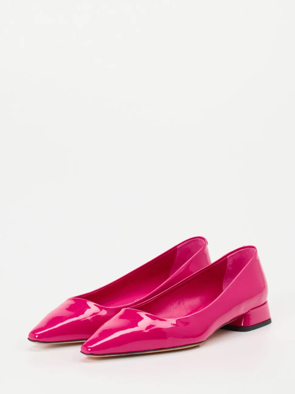 Konstantin Starke – Ballerinas aus Lackleder fuchsia