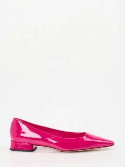 Konstantin Starke – Ballerinas aus Lackleder fuchsia