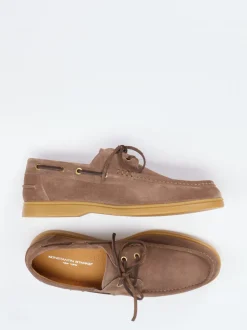 Konstantin Starke – Bootsschuh aus Veloursleder Braun