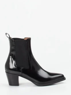 Konstantin Starke – Chelsea Boots aus Hochglanzleder schwarz