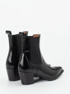 Konstantin Starke – Chelsea Boots aus Hochglanzleder schwarz