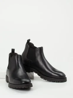 Konstantin Starke – Chelsea Boots aus Kalbleder Schwarz