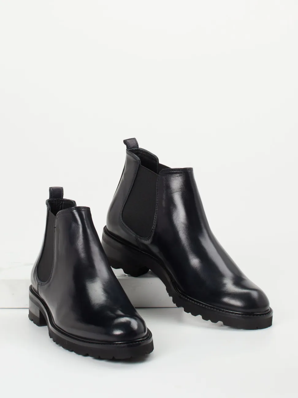 Konstantin Starke – Chelsea Boots aus Lammleder Schwarz