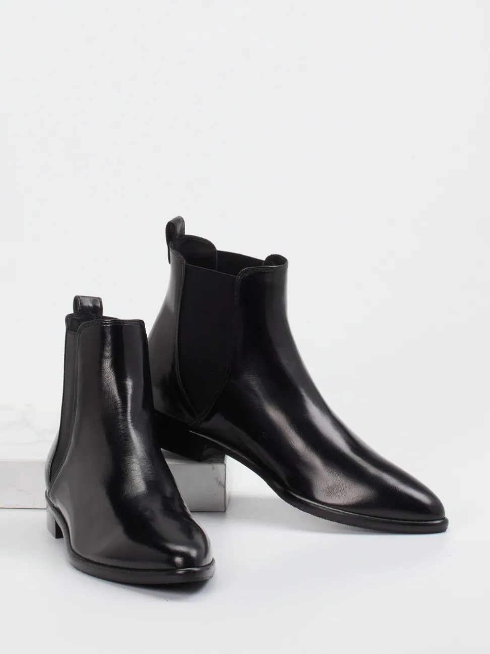 Konstantin Starke – Chelsea Boots aus Lammleder schwarz