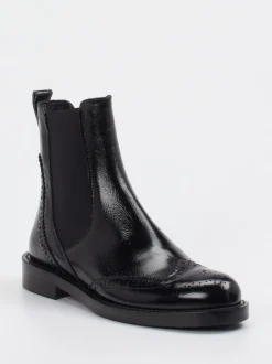 Konstantin Starke – Chelsea Boots aus Lackleder Schwarz
