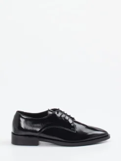 Konstantin Starke – Derby-Schuhe aus Hochglanzleder schwarz