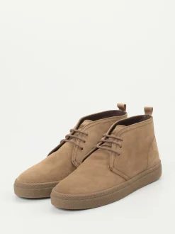 Konstantin Starke – Desert Boots aus Veloursleder Sandbraun