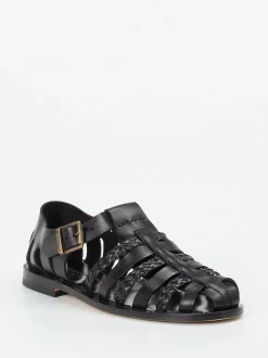 Konstantin Starke – Fischersandalen aus Kalbleder schwarz