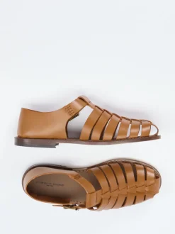 Konstantin Starke – Fischersandalen aus Kalbleder cognac