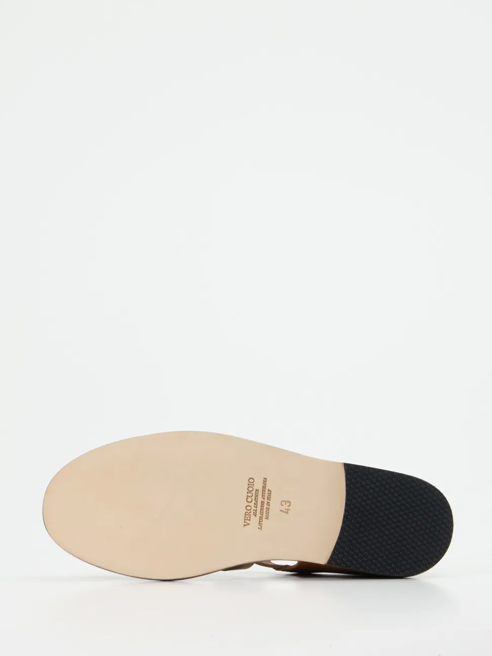 Konstantin Starke – Fischersandalen aus Kalbleder cognac