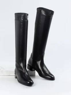 Konstantin Starke – Kniehohe Stiefel aus Glattleder schwarz