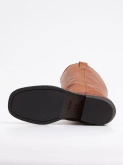 Konstantin Starke – Kniehohe Stiefel aus Kalbleder Cognac
