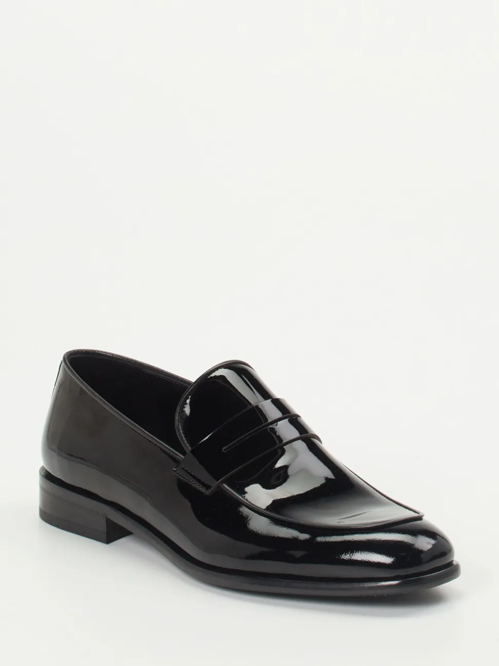Konstantin Starke – Loafer aus Lackleder Schwarz
