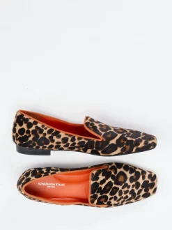 Konstantin Starke – Loafer aus Ponyfell mit Leopardenprint