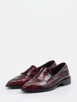 Konstantin Starke – Loafer aus Lackleder bordeauxrot