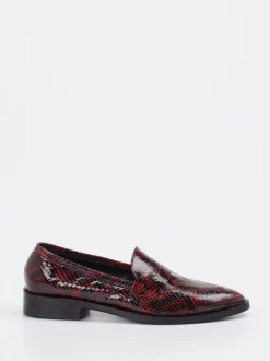Konstantin Starke – Loafer aus Lackleder bordeauxrot