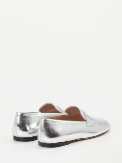 Konstantin Starke – Loafer aus Metallicleder silber