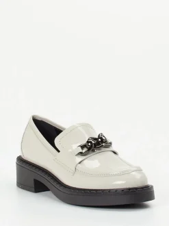 Konstantin Starke – Loafer aus Lackleder cremegrau