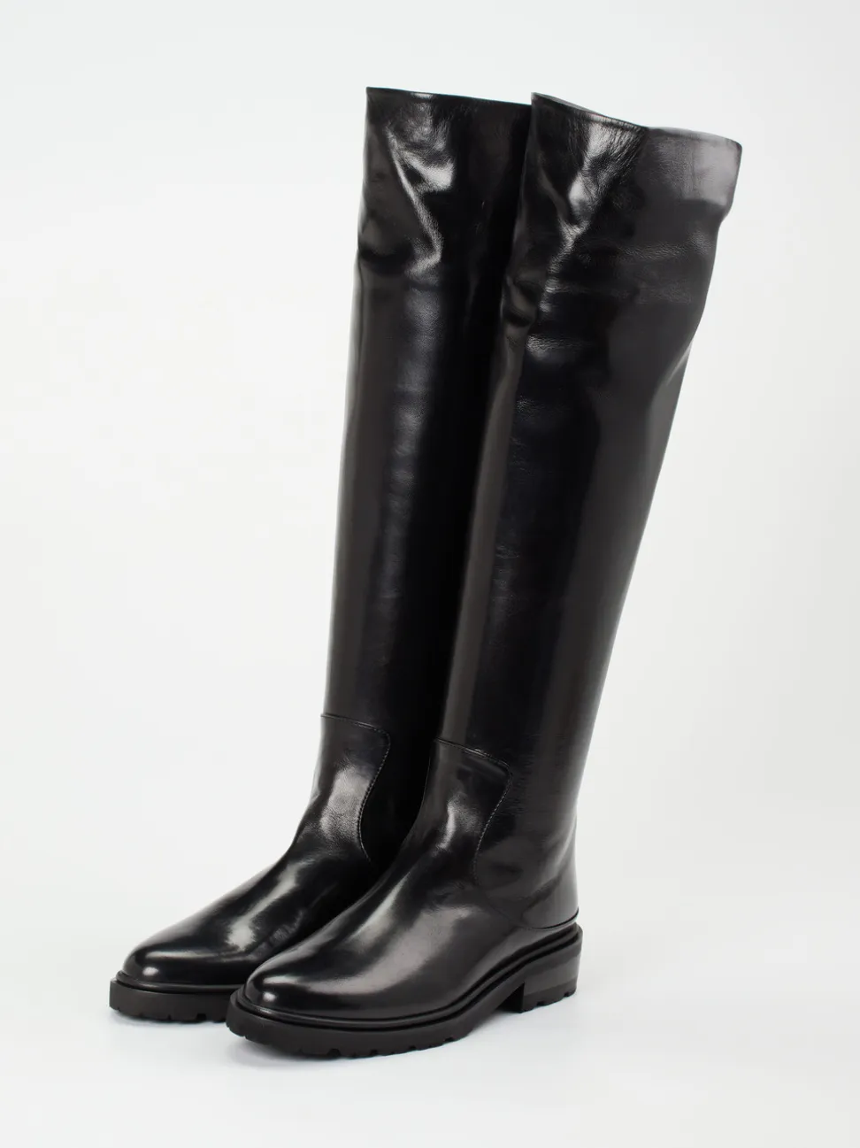 Konstantin Starke – Overknee-Stiefel aus Lammleder schwarz