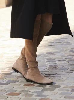 Konstantin Starke – Overknee-Stiefel aus Veloursleder taupe