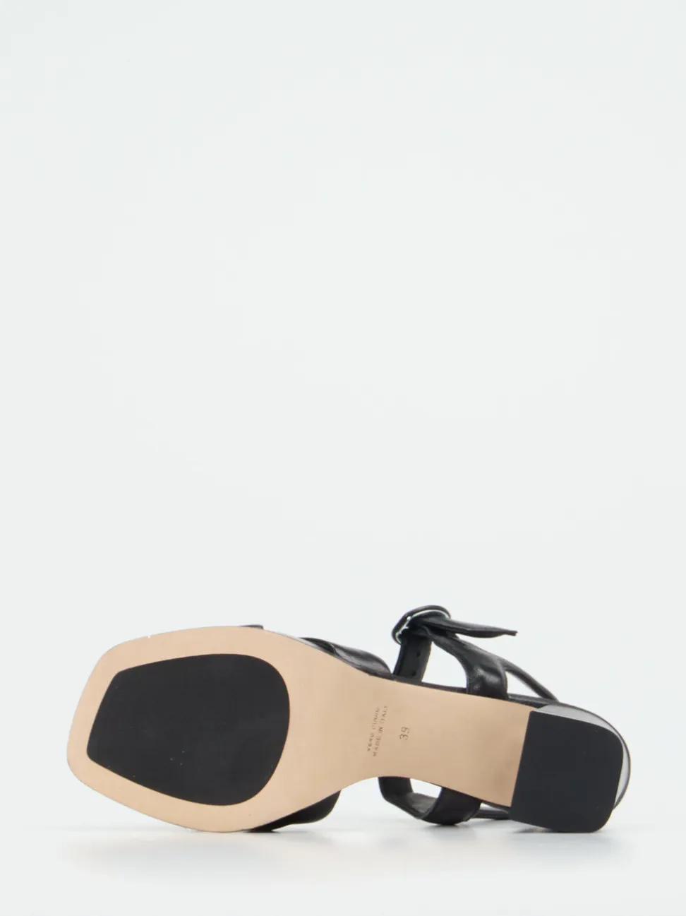 Konstantin Starke – Plateau-Sandalette aus Lammleder Schwarz