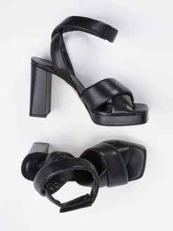 Konstantin Starke – Plateau-Sandalen aus Lammleder schwarz