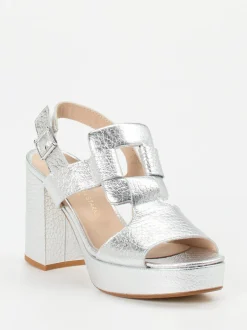 Konstantin Starke – Plateau-Sandalen aus Metallicleder Silber
