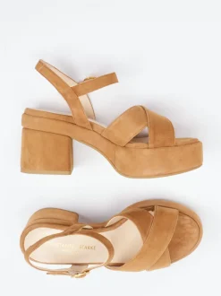 Konstantin Starke – Plateau-Sandaletten aus Veloursleder Cognac
