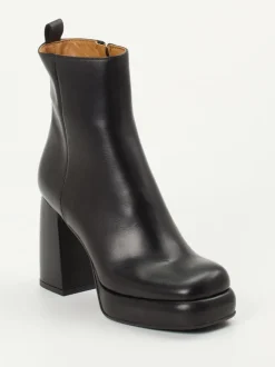 Konstantin Starke – Plateau-Stiefelette aus Kalbleder Schwarz