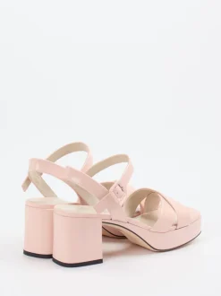 Konstantin Starke – Plateau-Sandalette aus Hochglanzleder
