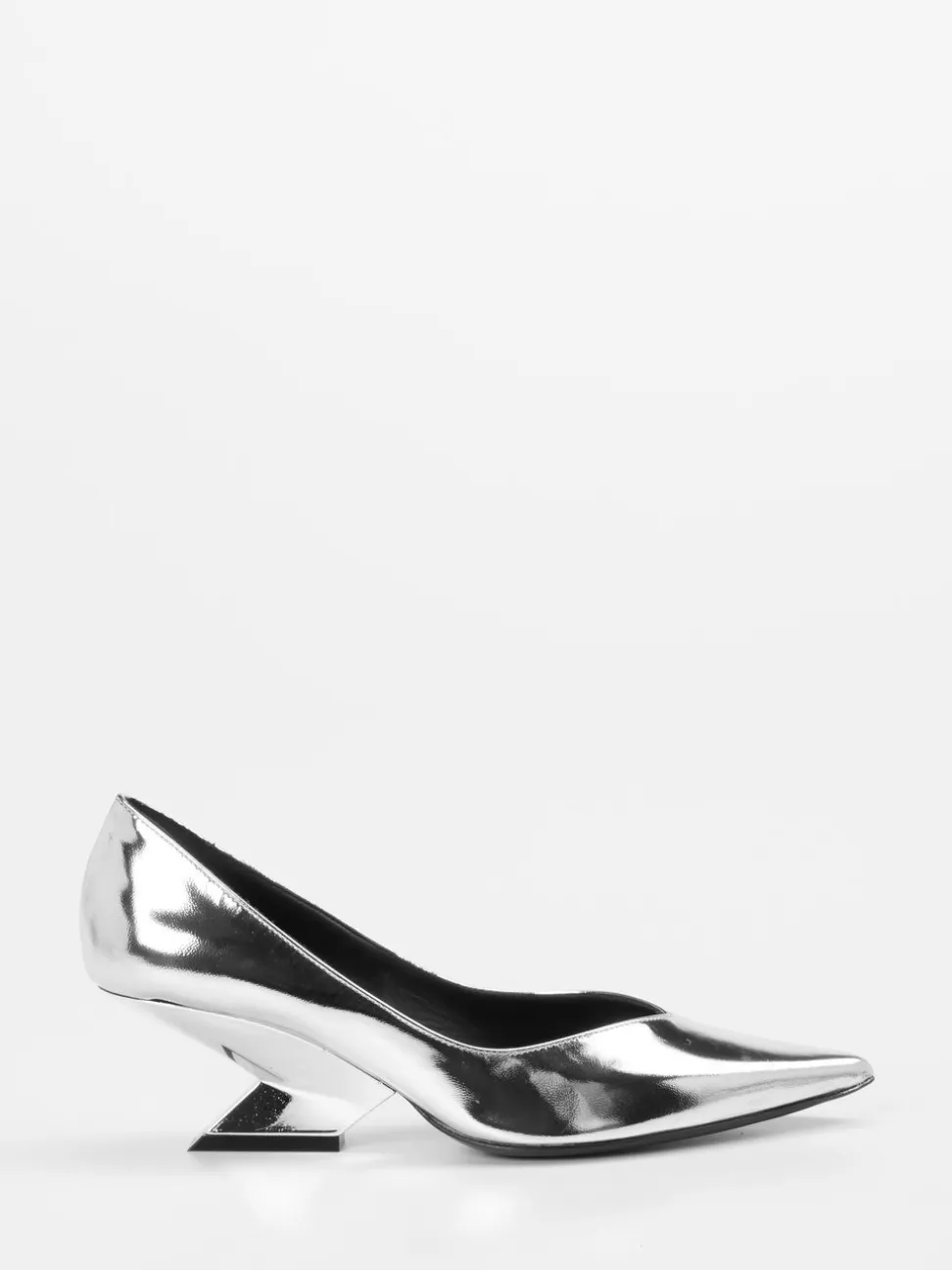 Konstantin Starke – Pumps aus Metallicleder silber
