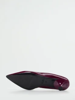 Konstantin Starke – Pumps aus Lackleder in Bordeaux