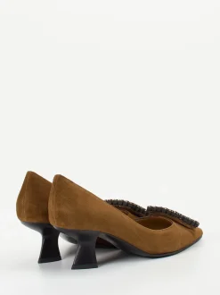 Konstantin Starke – Pumps aus Veloursleder cognacbraun