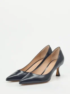 Konstantin Starke – Pumps aus Hochglanzleder in Blau