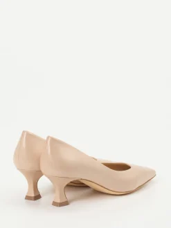 Konstantin Starke – Pumps aus Lammleder in Beige