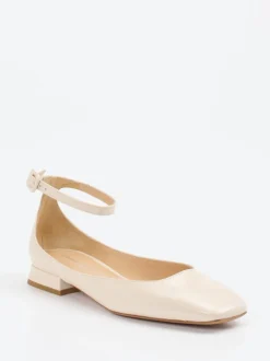 Konstantin Starke – Riemchen-Ballerinas aus Lackleder beige