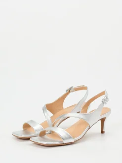Konstantin Starke – Sandalette aus Metallicleder silber