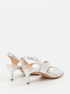 Konstantin Starke – Sandalette aus Metallicleder silber