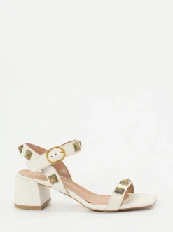 Konstantin Starke – Sandalen aus Lammleder cremeweiß